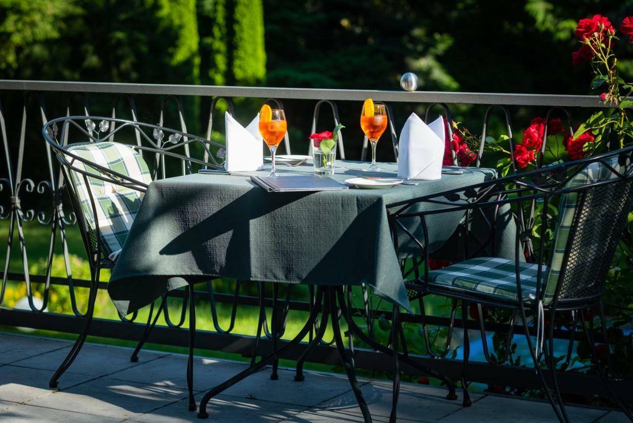 Parkhotel Am Taunus Оберурзель Экстерьер фото